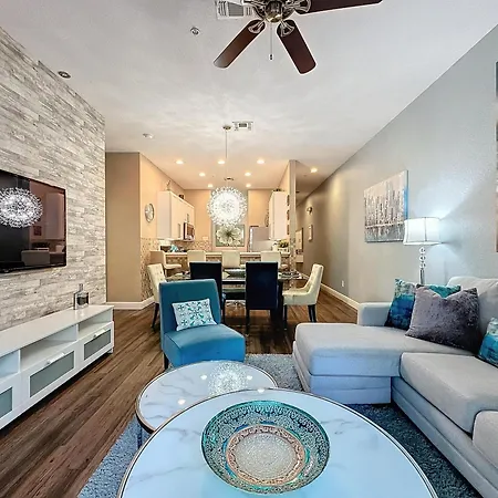 Three Bed 2 Bath Condo Bahama Bay Resort